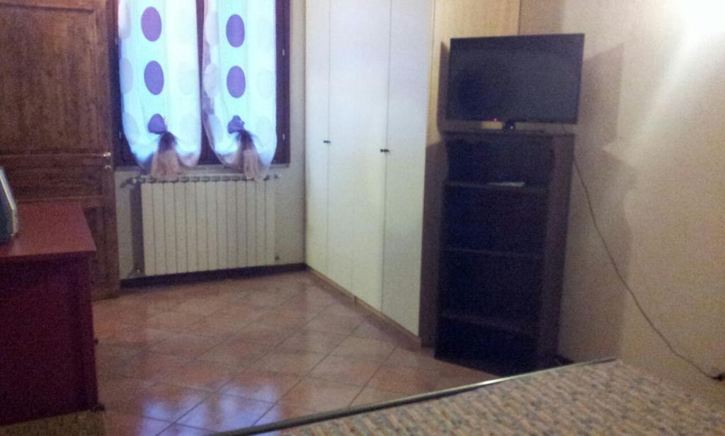 Via Toscana House Parma Room photo